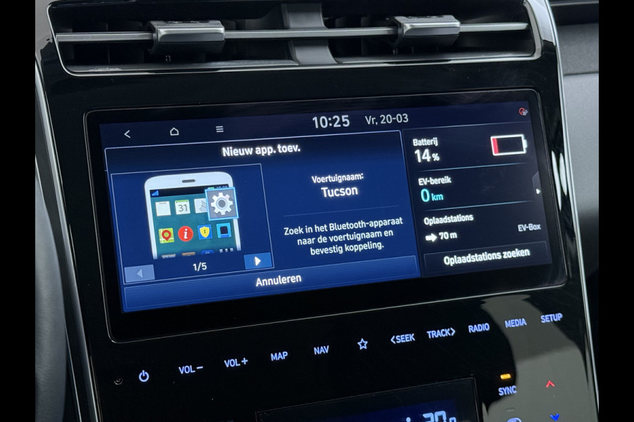 Hyundai Tucson 1.6T-GDI 265PK PHEV Hybrid Autom. 4WD Navi Ecc Camera Adap.Cruise Apple Carplay Android Auto Pdc Comfort Smart Isofix DAB Elek.Achterklep Stoel+Stuurverwarming Led Lmv Keyless Regensensor AWD Origineel Nederlandse Auto Plug In Hybride
