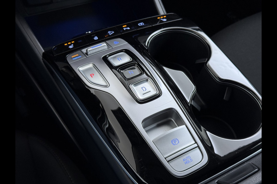 Hyundai Tucson 1.6T-GDI 265PK PHEV Hybrid Autom. 4WD Navi Ecc Camera Adap.Cruise Apple Carplay Android Auto Pdc Comfort Smart Isofix DAB Elek.Achterklep Stoel+Stuurverwarming Led Lmv Keyless Regensensor AWD Origineel Nederlandse Auto Plug In Hybride