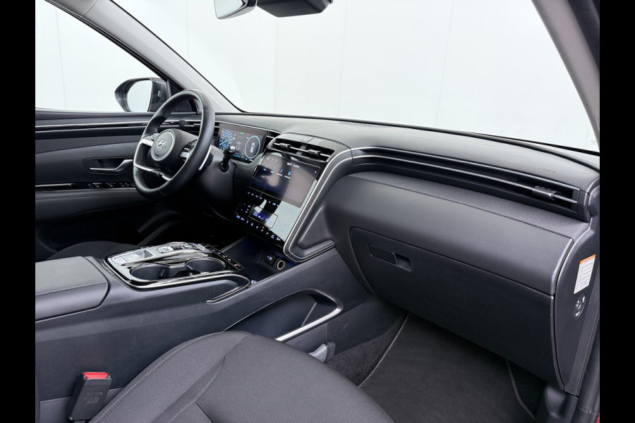 Hyundai Tucson 1.6T-GDI 265PK PHEV Hybrid Autom. 4WD Navi Ecc Camera Adap.Cruise Apple Carplay Android Auto Pdc Comfort Smart Isofix DAB Elek.Achterklep Stoel+Stuurverwarming Led Lmv Keyless Regensensor AWD Origineel Nederlandse Auto Plug In Hybride