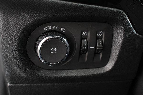 Opel Corsa 1.2 Turbo 100pk GS Line Opel Corsa 1.2 GS Line | Navigatie | Apple Carplay/Android Auto | Climate Control | Cruise Control | Lichtmetalen velgen | Sportstoelen