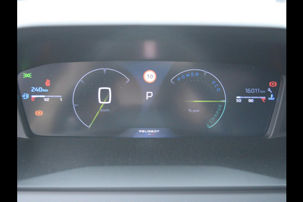 Peugeot 2008 1.2 Hybrid 136 Allure CAMERA MET SENSOREN | NAVI & CARPLAY | STOELVERWARMING |