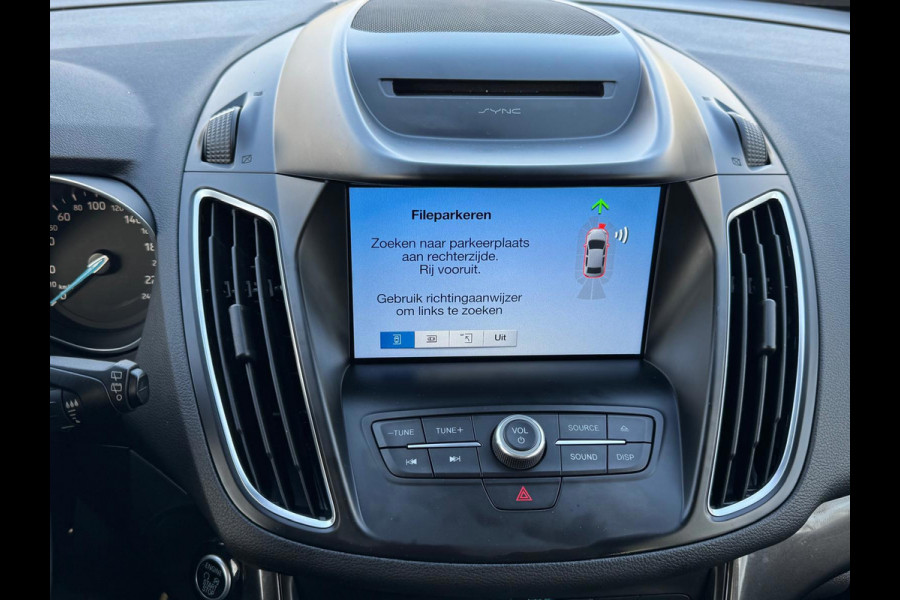 Ford C-MAX 1.5 Titanium Sport 150 pk, achteruitrijcamera, trekhaak, navigatie,stoel -stuurverwarming