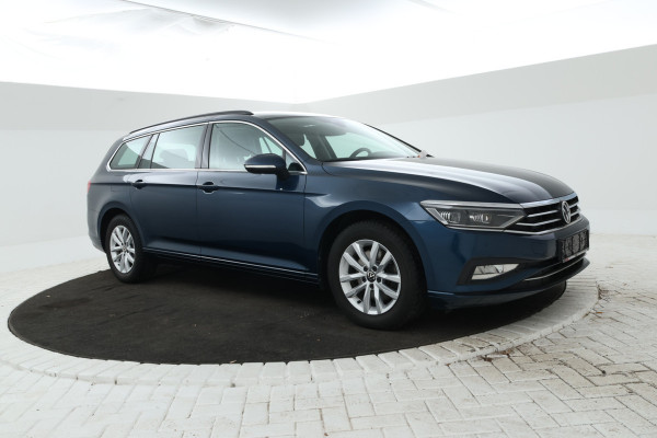 Volkswagen Passat Variant 2.0 TDI Business Automaat, Navigatie, Apple carplay, Climate,