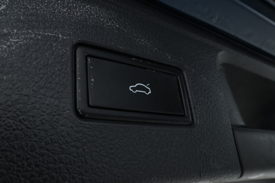 Volkswagen Passat Variant 2.0 TDI Business Automaat, Navigatie, Apple carplay, Climate,