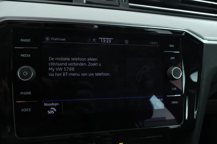 Volkswagen Passat Variant 2.0 TDI Business Automaat, Navigatie, Apple carplay, Climate,
