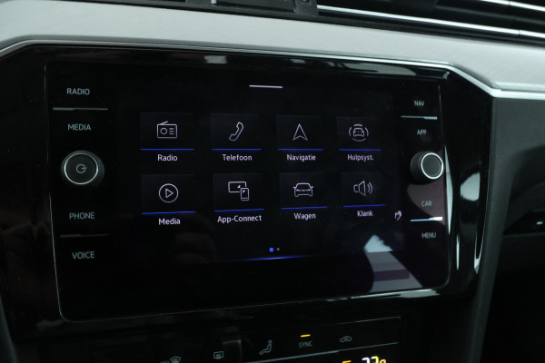 Volkswagen Passat Variant 2.0 TDI Business Automaat, Navigatie, Apple carplay, Climate,