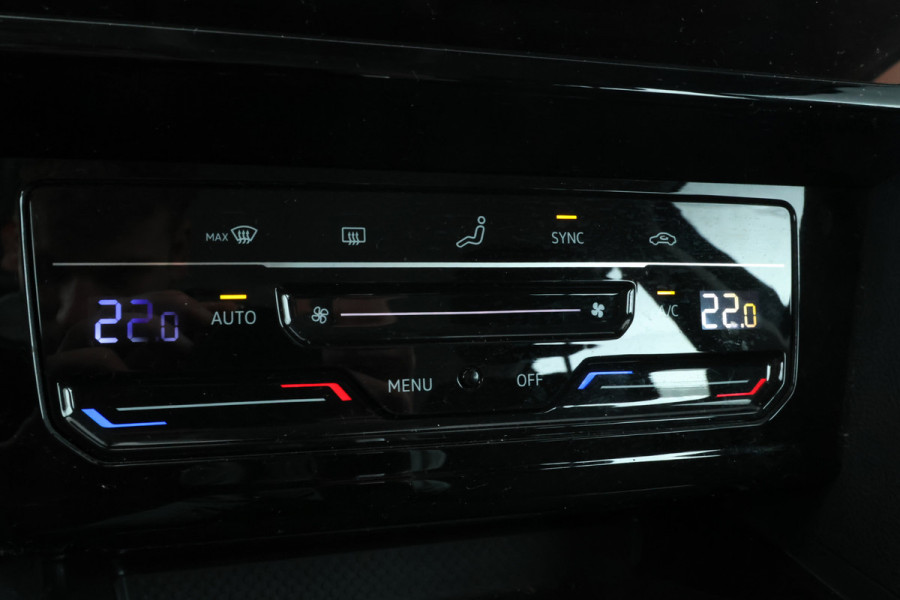 Volkswagen Passat Variant 2.0 TDI Business Automaat, Navigatie, Apple carplay, Climate,