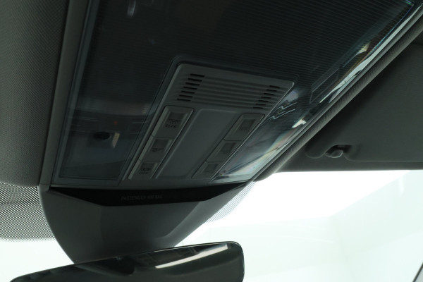 Volkswagen Passat Variant 2.0 TDI Business Automaat, Navigatie, Apple carplay, Climate,