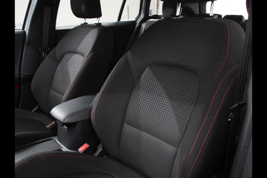 Ford FOCUS Wagon 1.0 125pk Hybrid Automaat ST | Navigatie | Climate control | Cruise control | Apple Carplay/Android Auto | Lichtmetalen velgen | Parkeersensoren | Led Matrix koplampen