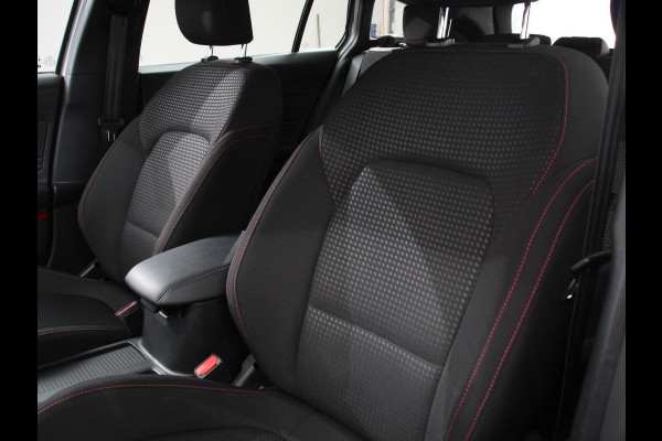 Ford FOCUS Wagon 1.0 125pk Hybrid Automaat ST | Navigatie | Climate control | Cruise control | Apple Carplay/Android Auto | Lichtmetalen velgen | Parkeersensoren | Led Matrix koplampen