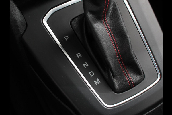 Ford FOCUS Wagon 1.0 125pk Hybrid Automaat ST | Navigatie | Climate control | Cruise control | Apple Carplay/Android Auto | Lichtmetalen velgen | Parkeersensoren | Led Matrix koplampen
