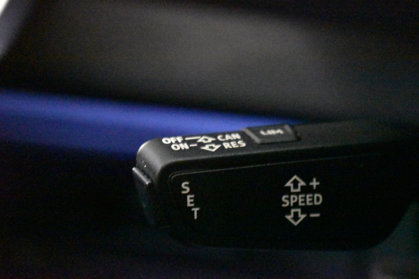 Audi A6 Avant 50 TFSI e 300PK QUATTRO BUSINESS EDITION CAMERA/NAVI/VIRTUAL