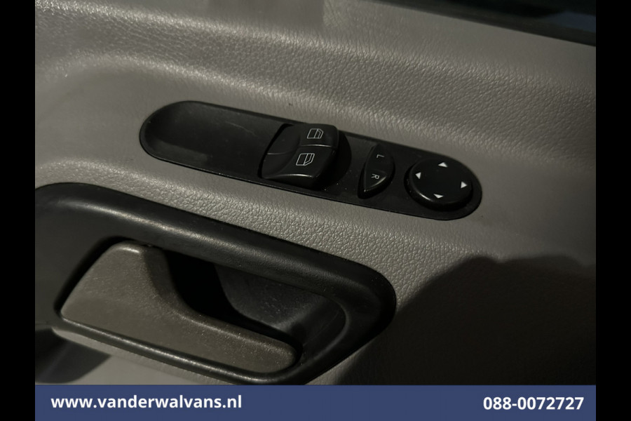 Mercedes-Benz Sprinter 314 CDI 143pk Bakwagen 1100kg laadvermogen Laadklep Zijdeur Euro6 Airco | Bijrijdersbank