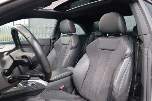 Audi A5 Coupé 2.0 TFSI ultra Launch Edition | NAP! | PANO | S-LINE | STOELVERWARMING | DIGITAL | SFEER | CAMERA |