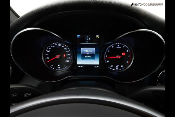 Mercedes-Benz GLC 250 4MATIC Premium Plus AMG (BURMESTER,PANORAMADAK,STOELVERWARMING,TREKHAAK,SFEERVERLICHTING,TOPCONDITIE)