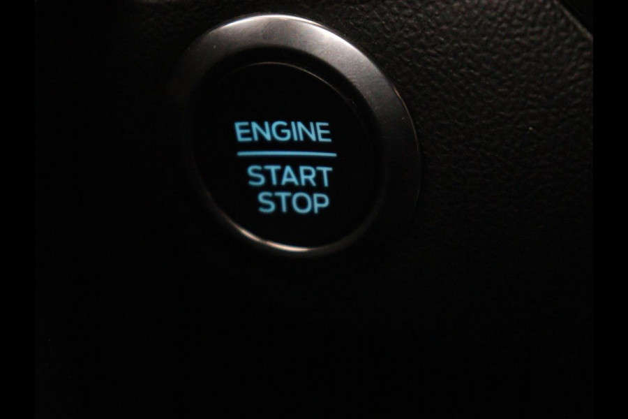 Ford Focus 1.5 EcoBoost ST Line X | Panoramadak | Trekhaak | Adaptive cruise | Stoelverwarming | Half leder | Camera | Carplay | Elektrische stoel | Stuurverwarming | Full LED | Navigatie | Climate control