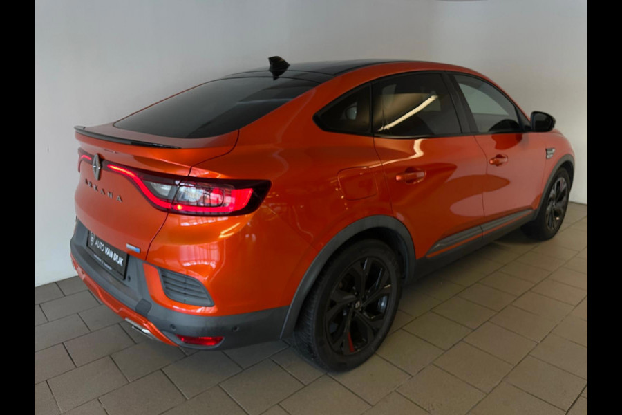 Renault Arkana 1.6 E-Tech Hybrid 145 R.S. Line AUTOMAAT AIRCO CLIMA NAVI CRUISE BT VELGEN METALLIC LAK PRIVACYGLAS NIEUWSTAAT