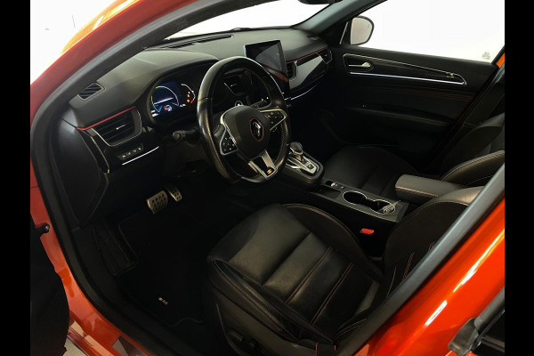 Renault Arkana 1.6 E-Tech Hybrid 145 R.S. Line AUTOMAAT AIRCO CLIMA NAVI CRUISE BT VELGEN METALLIC LAK PRIVACYGLAS NIEUWSTAAT