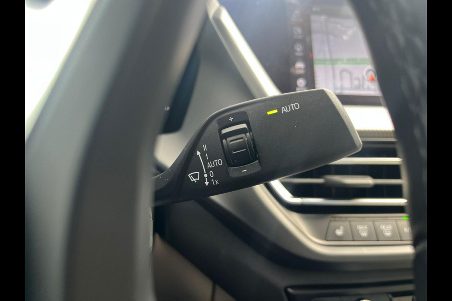 BMW 2 Serie Gran Coupé 218i Introduction Edition | M-pakket | Schuif/kanteldak | Leder | Shadow pack |