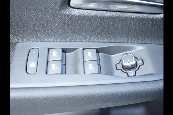 Opel Astra Sports Tourer 1.2 Turbo Business Edition NAVIGATIE | CARPLAY | ACHTERUITRIJCAMERA MET SENSOREN |