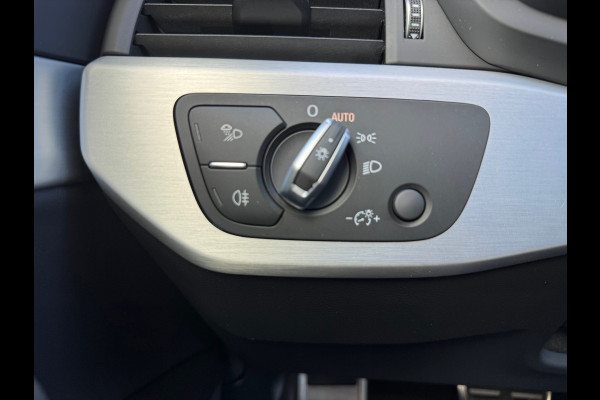 Audi A5 COUPE 40 TFSI Design Pro Line S-Line,Navigatie,Xenon/LED,Parkeerhulp,Sportstoelen