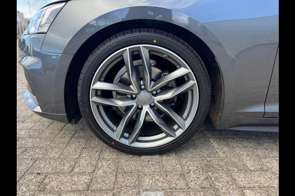 Audi A5 COUPE 40 TFSI Design Pro Line S-Line,Navigatie,Xenon/LED,Parkeerhulp,Sportstoelen