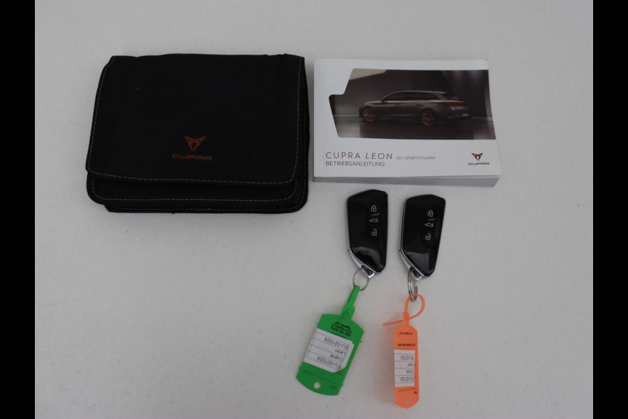 CUPRA Leon 1.4 e-Hybrid | Stoelverwarming | Adaptive cruise | Camera | Half leder | Navigatie | Keyless | Full LED | Sfeerverlichting | Park Assist | Sportstoelen | Stuurverwarming | PHEV | Plug In