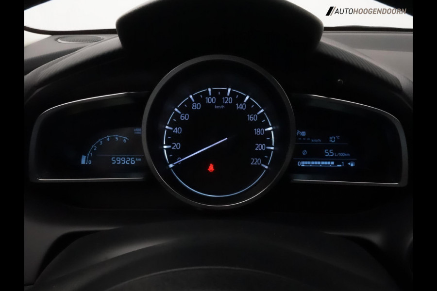 Mazda 2 1.5 Skyactiv-G Sportive (APPLE CARPLAY,LANE ASSIST,ACHTERUITRIJCAMERA,LM-VELGEN,AIRCO,CRUISE,SPORTSTOELEN,LED,TOPCONDITIE)