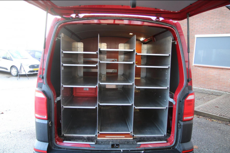 Volkswagen Transporter 2.0 TDI L1H1 Comfortline / 150PK Automaat / Klep / inrichting laadruimte