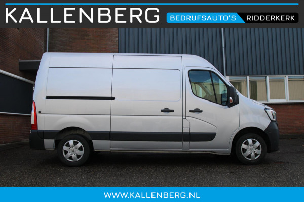 Renault Master T33 2.3 dCi 135PK L2H2 Work Edition / Trekhaak / Camera / App connect