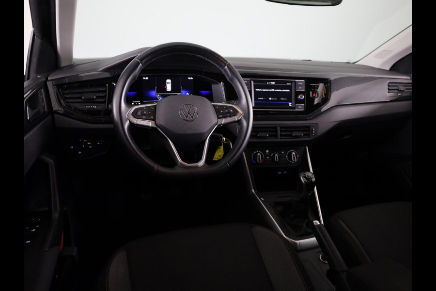 Volkswagen Polo 1.0 TSI Life 95 pk | Navigatie via App | Adaptieve cruise control | Airco | Apple Carplay/Android Auto | LED koplampen |