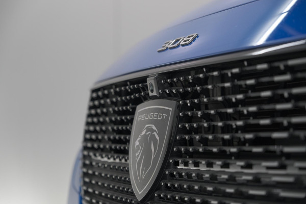 Peugeot 308 1.6 HYbrid 225 GT Pack Business | Trekhaak | 360 Camera | Adaptieve Cruise Control | Massagefunctie | Focal Audio