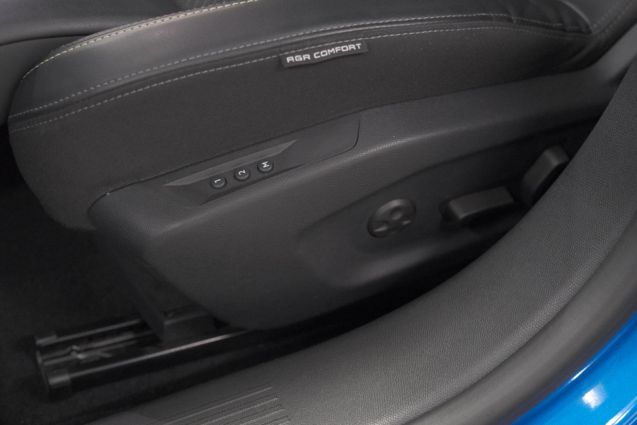 Peugeot 308 1.6 HYbrid 225 GT Pack Business | Trekhaak | 360 Camera | Adaptieve Cruise Control | Massagefunctie | Focal Audio