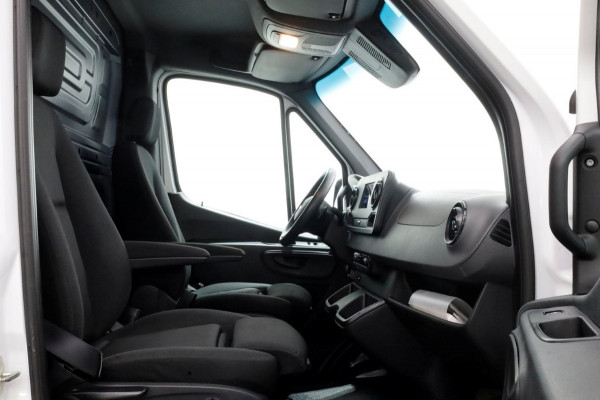 Mercedes-Benz Sprinter 316 CDI 163pk 7G Automaat L2H2 4x4 ZG1 Airco/Camera/Trekhaak 2800kg 06-2021