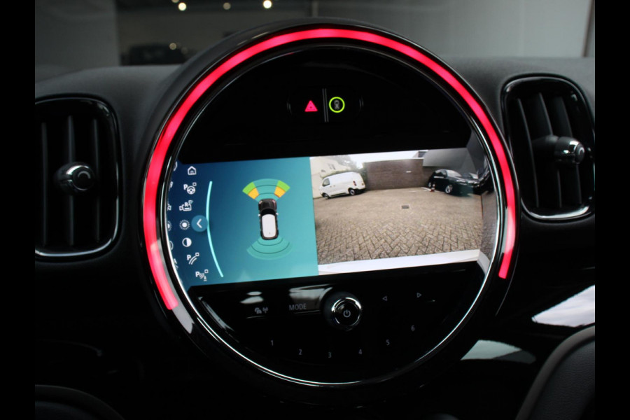MINI Countryman 1.5 Cooper S E ALL4 | Navigatie | Climate Control | Lichtmetalen Velgen | Led
