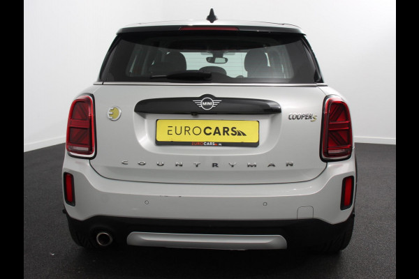 MINI Countryman 1.5 Cooper S E ALL4 | Navigatie | Climate Control | Lichtmetalen Velgen | Led