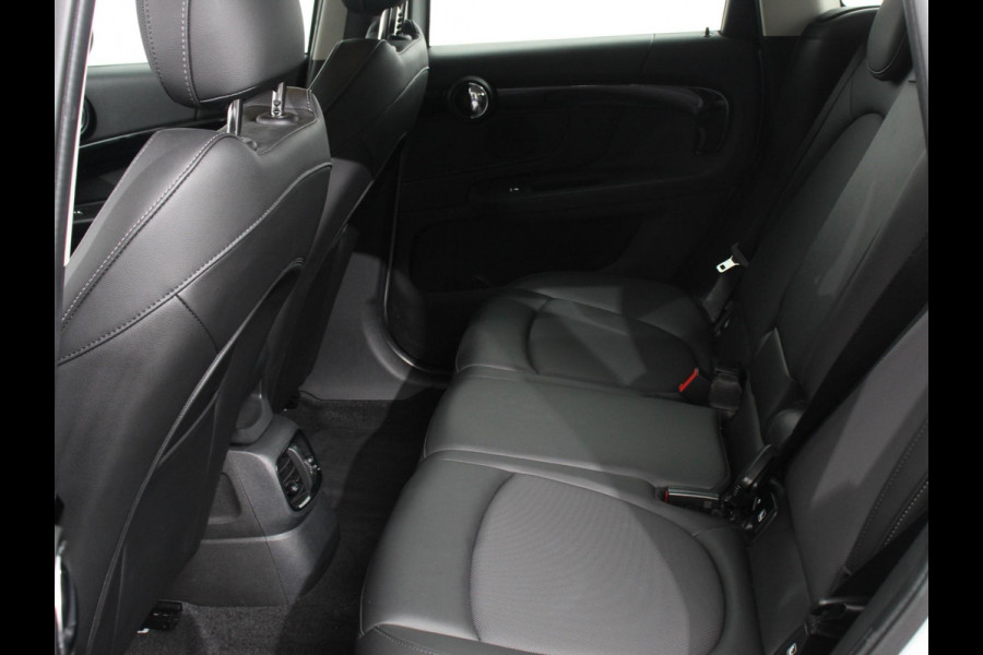 MINI Countryman 1.5 Cooper S E ALL4 | Navigatie | Climate Control | Lichtmetalen Velgen | Led