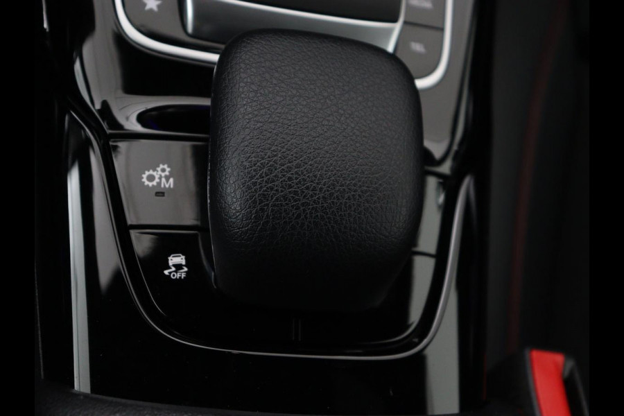 Mercedes-Benz A-Klasse AMG 35 4Matic Night | Panoramadak | Carplay | Widescreen | Stoelverwarming | Burmester | 360 camera | Sfeerverlichting | Leder/Alcantara | Navigatie