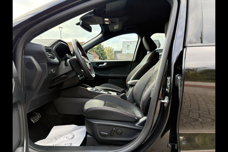 Ford Kuga 2.5 PHEV ST-Line X 243pk Winterpack | Adaptieve Cruise | AGR stoelen | Elektrische Achterklep | 2.100kg Trekgewicht | Nederlandse auto | B&O Audio