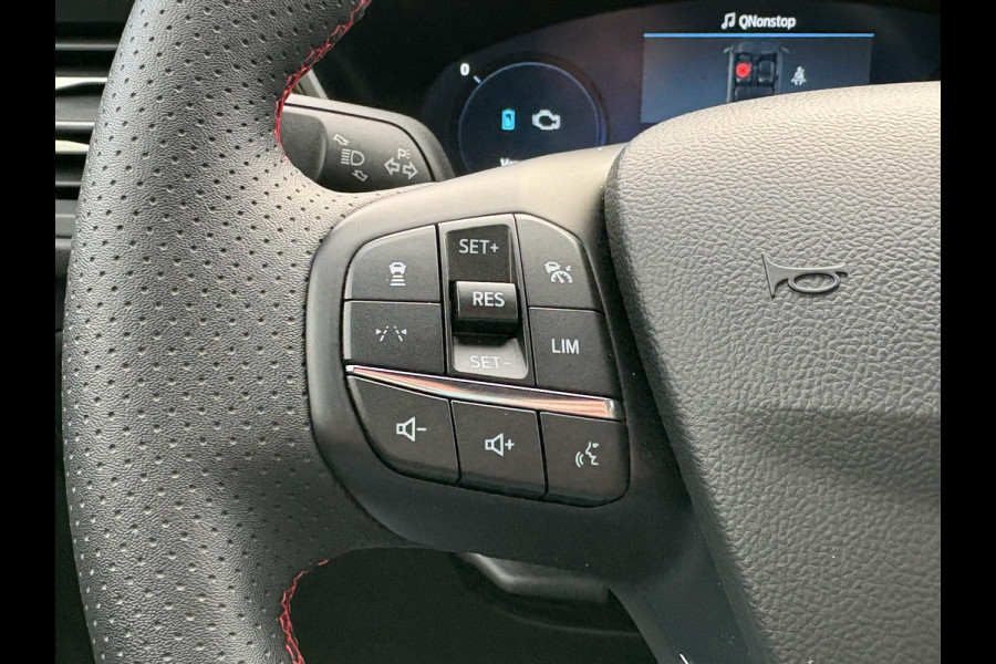 Ford Kuga 2.5 PHEV ST-Line X 243pk Winterpack | Adaptieve Cruise | AGR stoelen | Elektrische Achterklep | 2.100kg Trekgewicht | Nederlandse auto | B&O Audio