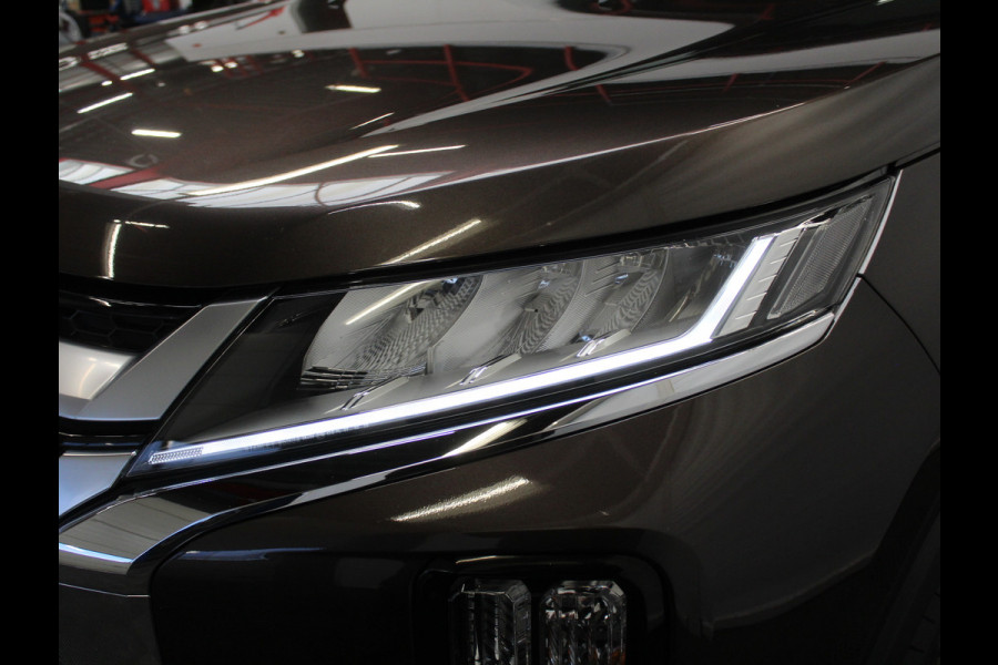 Mitsubishi ASX 2.0 Instyle AUTOMAAT | NAVI | CARPLAY | CRUISE | CLIMATE | DAB | CAMERA | STOELVERW | LED | PDC | LMV18 | TRHAAK | PANODAK