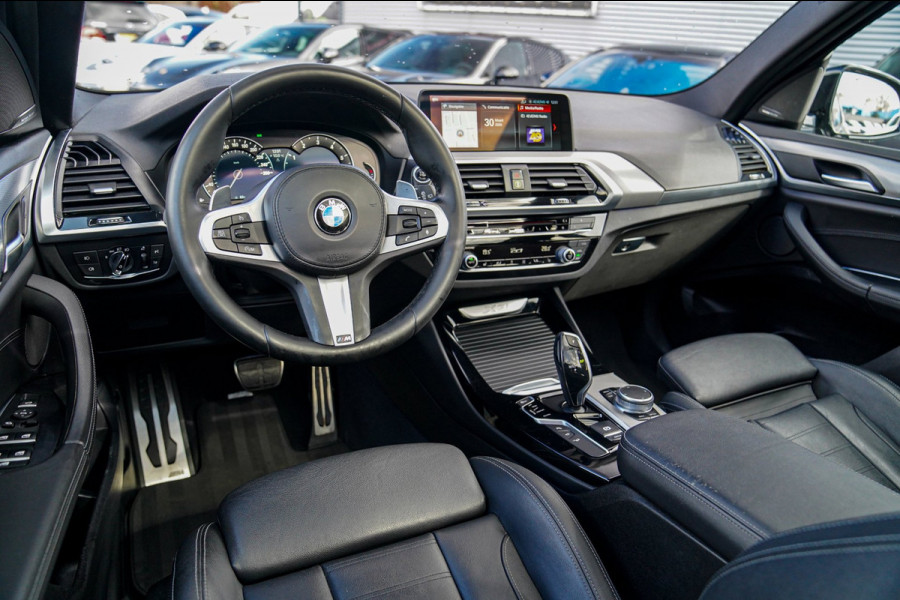BMW X3 XDrive20i High Executive | M-pakket | BTW incl. | Panorama | Trekhaak | Harman Kardon | Facelift | 360cam | Stoelverwarming