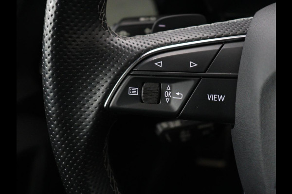 Audi A3 2.0 TFSI S3 quattro | Adaptive cruise | Bang & Olufsen | Matrix LED | Leder/Alcantara | Park Assist | Stoelverwarming | Virtual Cockpit | Carplay | Navigatie | Sportstoelen | Climate control
