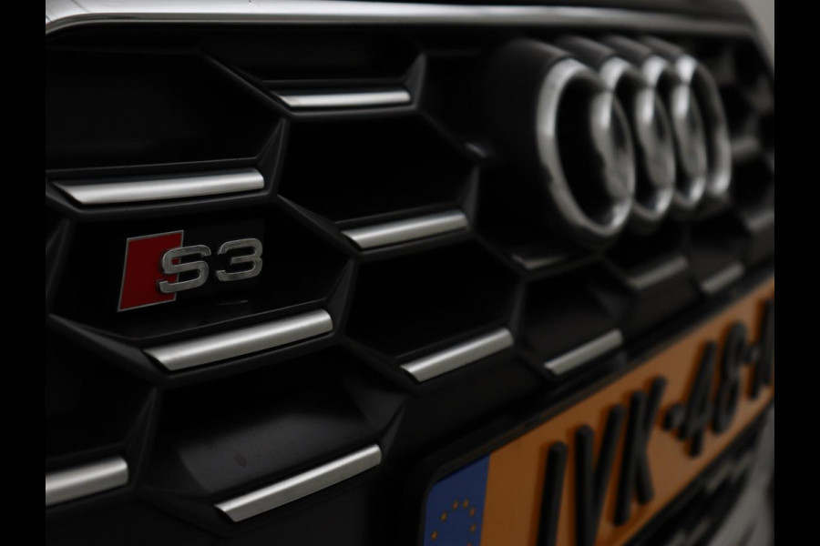 Audi A3 2.0 TFSI S3 quattro | Adaptive cruise | Bang & Olufsen | Matrix LED | Leder/Alcantara | Park Assist | Stoelverwarming | Virtual Cockpit | Carplay | Navigatie | Sportstoelen | Climate control