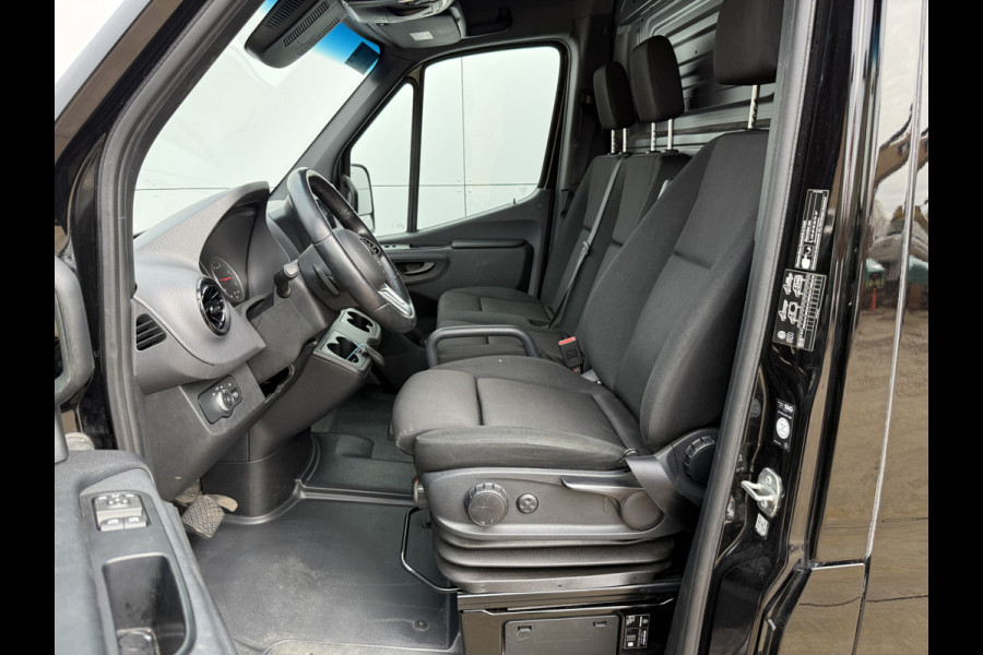 Mercedes-Benz Sprinter 317 1.9 CDI Automaat L3H2 LED 3,5t Trekhaak Climate Control Cruise Control Navigatie Carplay Lucht Geveerde Stoel Stoelverwarming