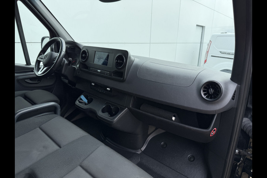 Mercedes-Benz Sprinter 317 1.9 CDI Automaat L3H2 LED 3,5t Trekhaak Climate Control Cruise Control Navigatie Carplay Lucht Geveerde Stoel Stoelverwarming