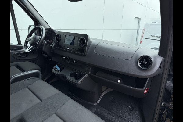 Mercedes-Benz Sprinter 317 1.9 CDI Automaat L3H2 LED 3,5t Trekhaak Climate Control Cruise Control Navigatie Carplay Lucht Geveerde Stoel Stoelverwarming