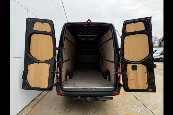 Mercedes-Benz Sprinter 317 1.9 CDI Automaat L3H2 LED 3,5t Trekhaak Climate Control Cruise Control Navigatie Carplay Lucht Geveerde Stoel Stoelverwarming