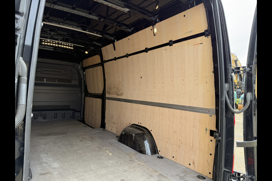 Mercedes-Benz Sprinter 317 1.9 CDI Automaat L3H2 LED 3,5t Trekhaak Climate Control Cruise Control Navigatie Carplay Lucht Geveerde Stoel Stoelverwarming