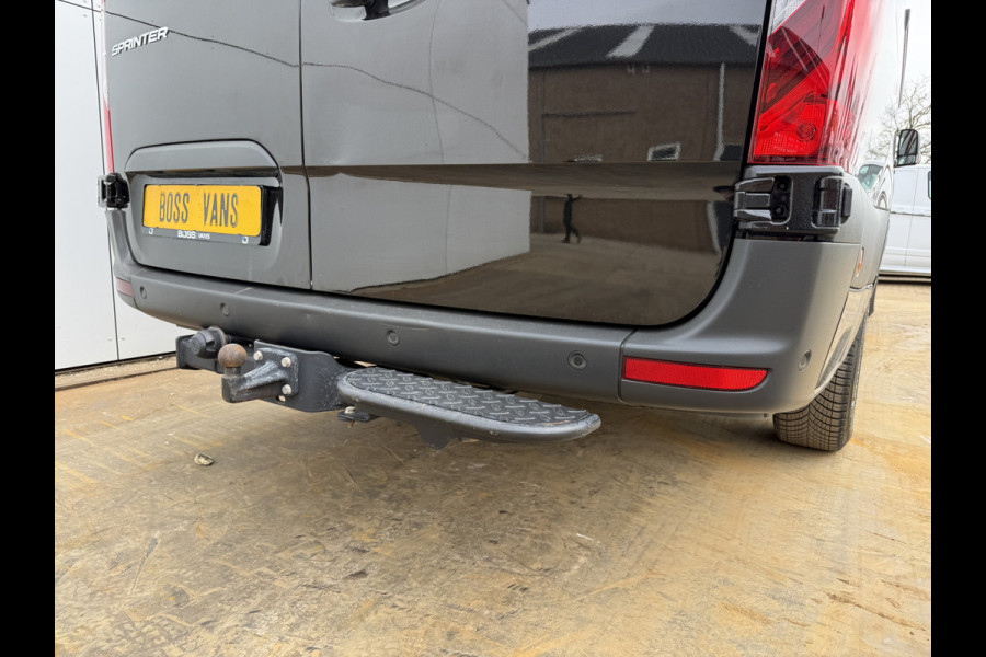 Mercedes-Benz Sprinter 317 1.9 CDI Automaat L3H2 LED 3,5t Trekhaak Climate Control Cruise Control Navigatie Carplay Lucht Geveerde Stoel Stoelverwarming